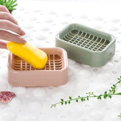 Hollow Plastic Soap Holder - Multicolor